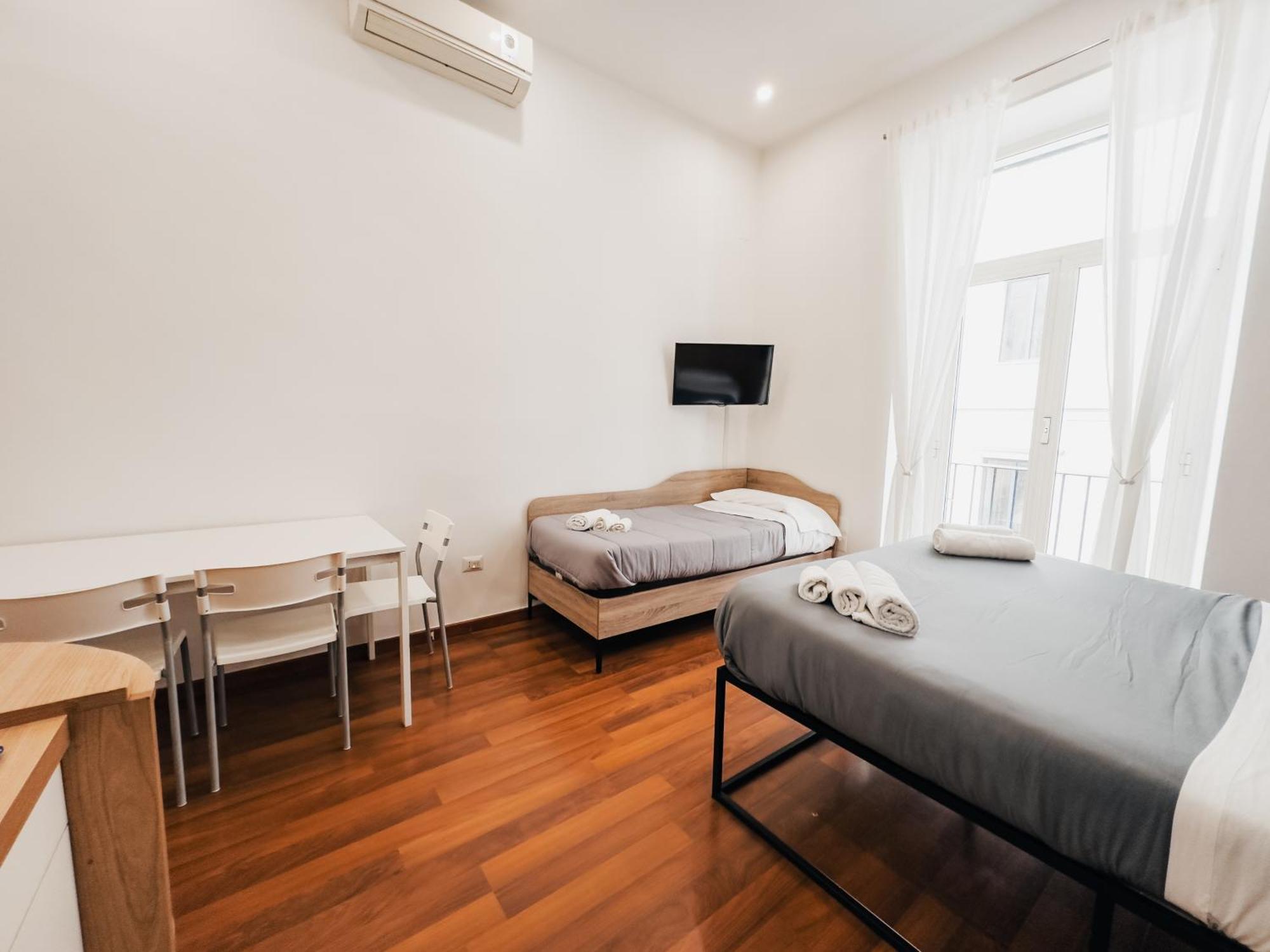 Bed & Breakfast Ale & Tizy House Napoli